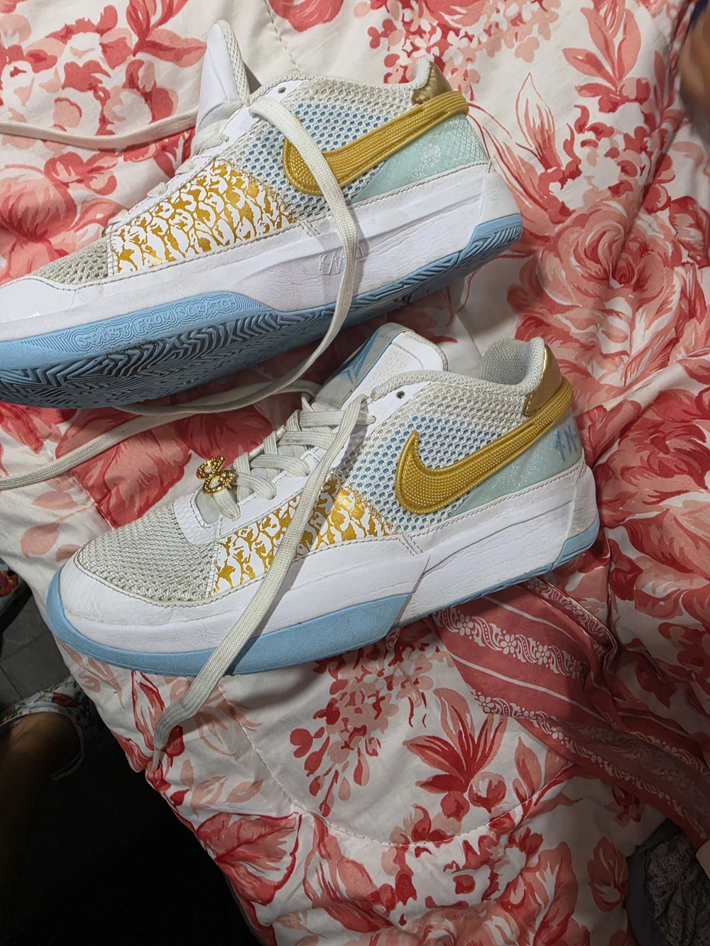 Nike White, Gold & Light Blue Kids Low-Top Sneakers